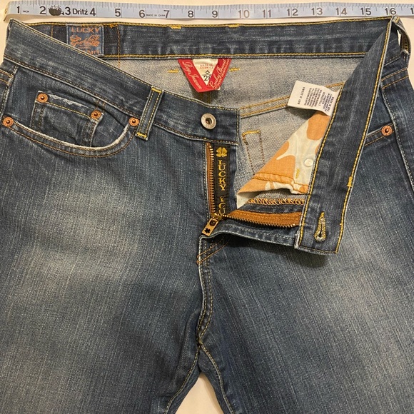 LuckyBrand Sweet N’ Low Original Mid Rise Flare Jeans - Size 6/28 - 8ILQA72 - Picture 2 of 10